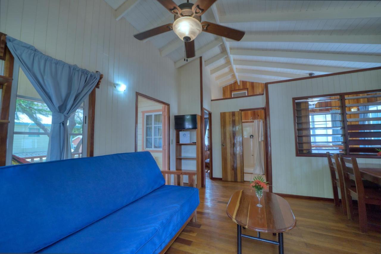 Placencia Villas Екстериор снимка