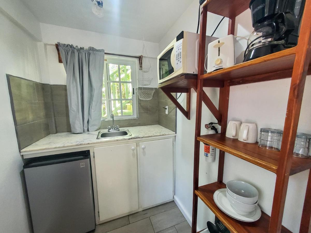 Placencia Villas Екстериор снимка