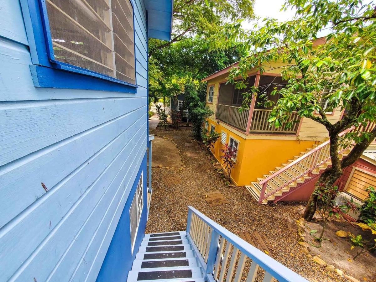 Placencia Villas Екстериор снимка