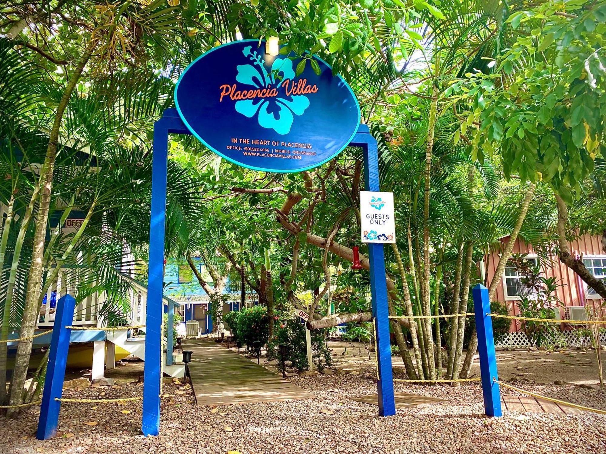 Placencia Villas Екстериор снимка
