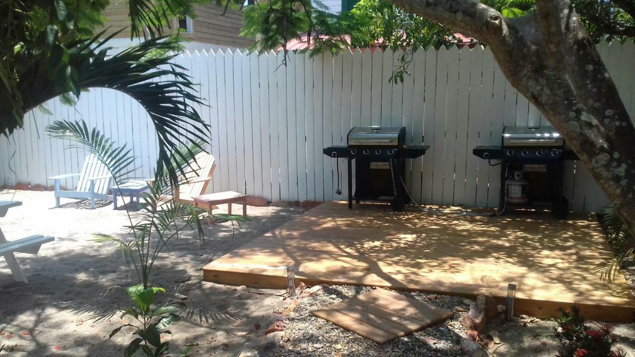 Placencia Villas Екстериор снимка